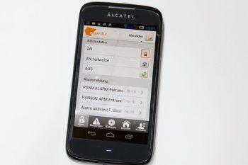 Smartphone Egardia Alamanlage im Testengardia_titel